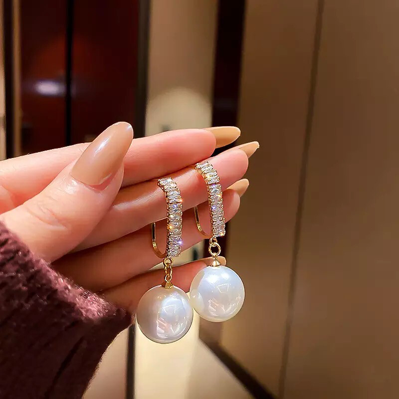 Faux Pearl Drop Earrings