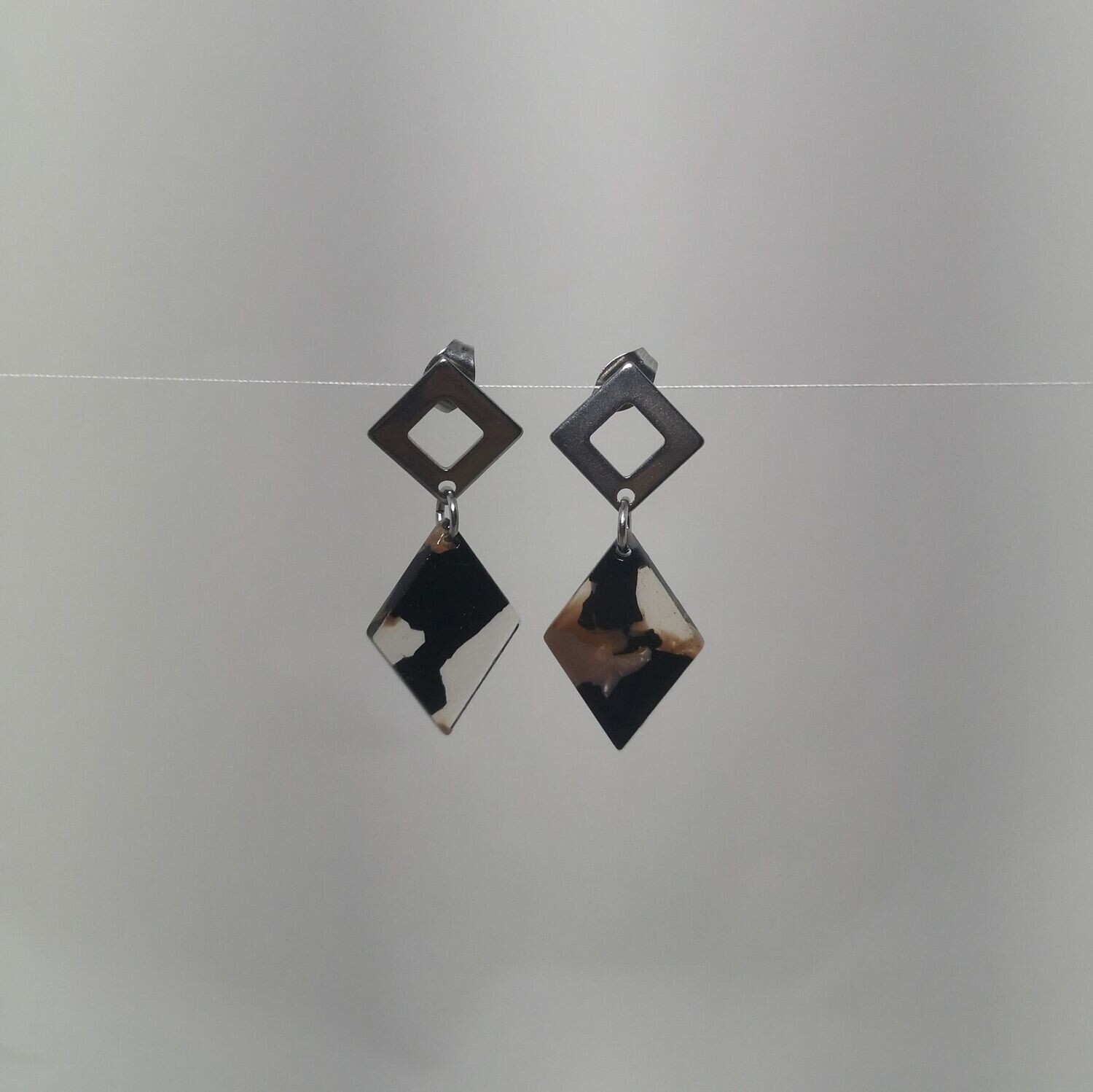 Boucles d'oreilles  inox assemblées à la main