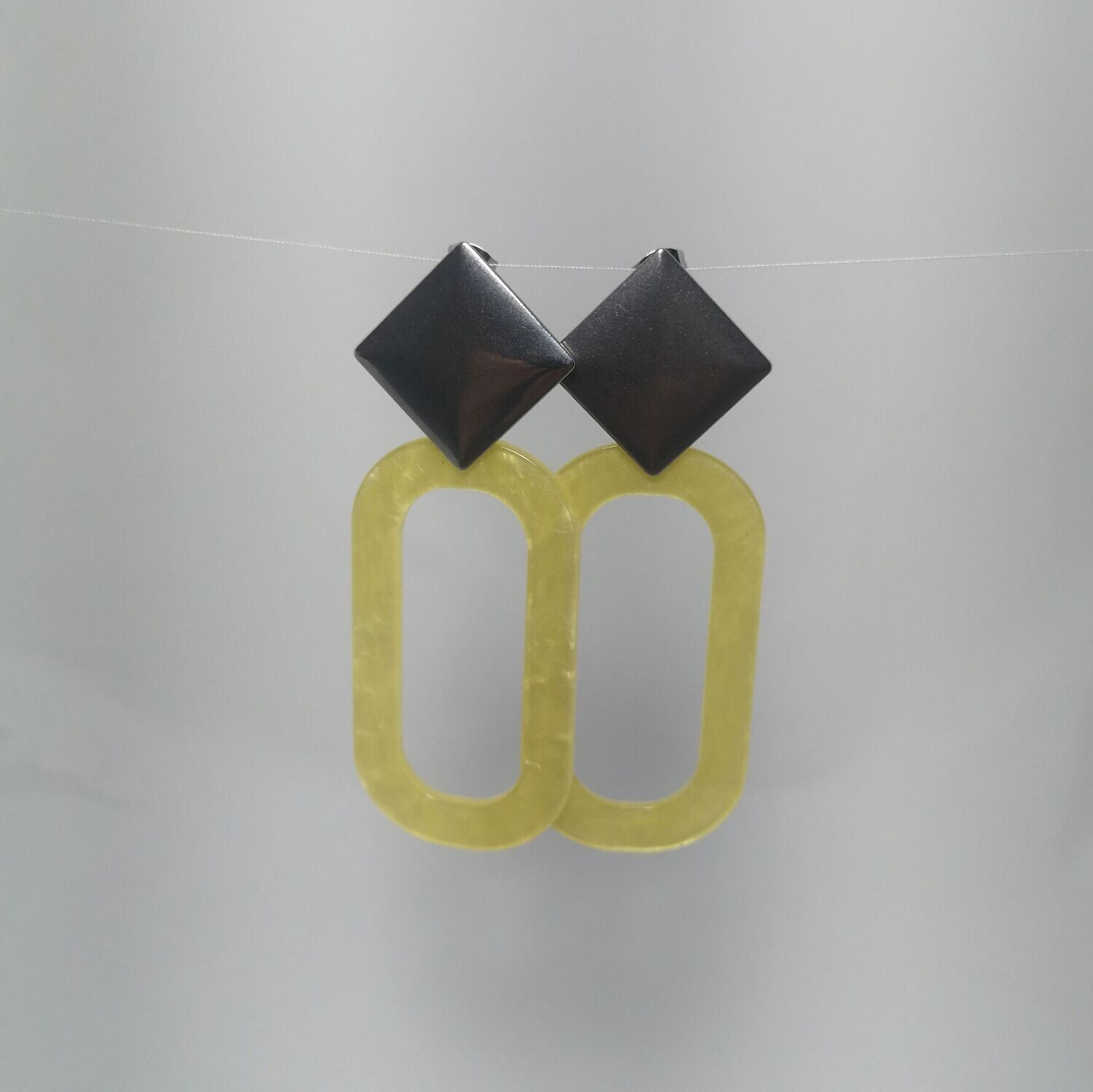 Boucles d'oreilles  inox assemblées à la main
