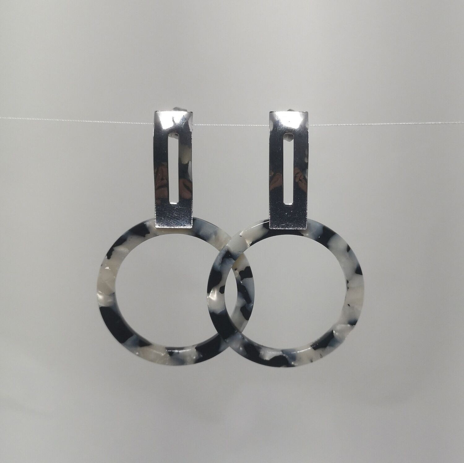 Boucles d'oreilles  inox assemblées à la main