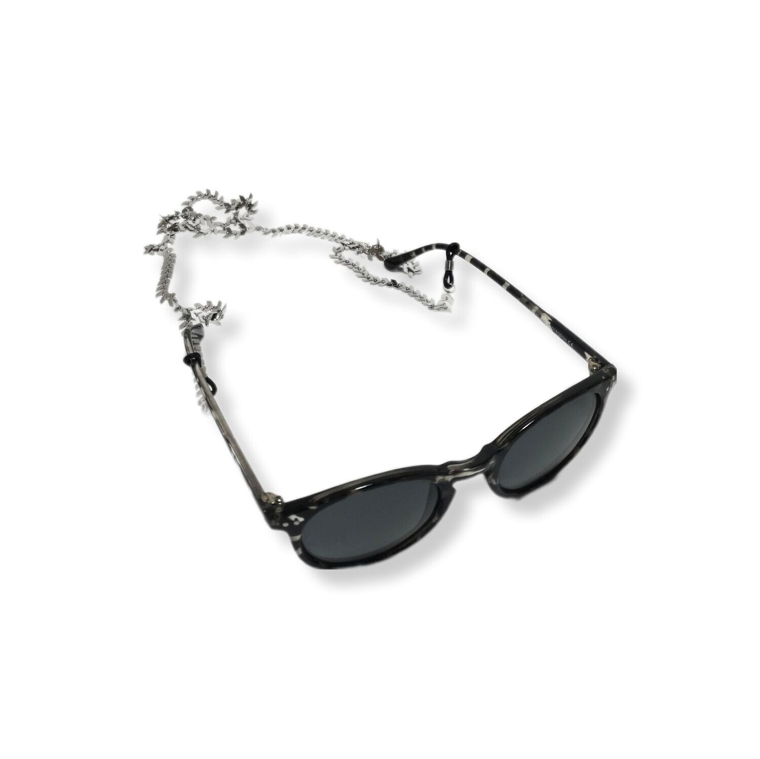 Chaine à lunettes assemblée à la main