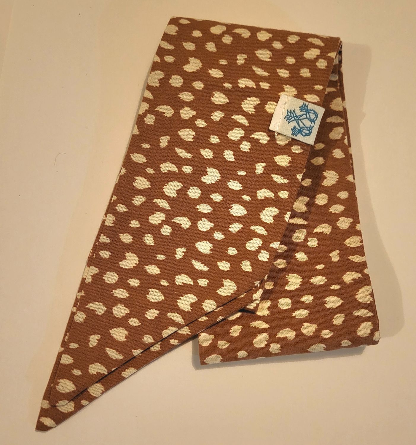 Bandeau à motif fait main Bandeau à motif fait main