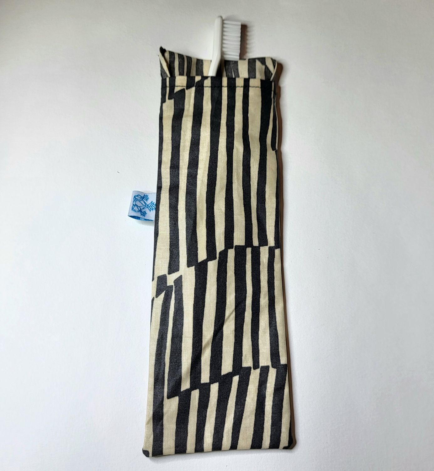 Pochette brosse à dent - Fait main Pochette brosse à dent - Fait main