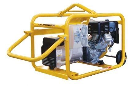 Crommelins Generator 6.8kW Robin Petrol Hirepack