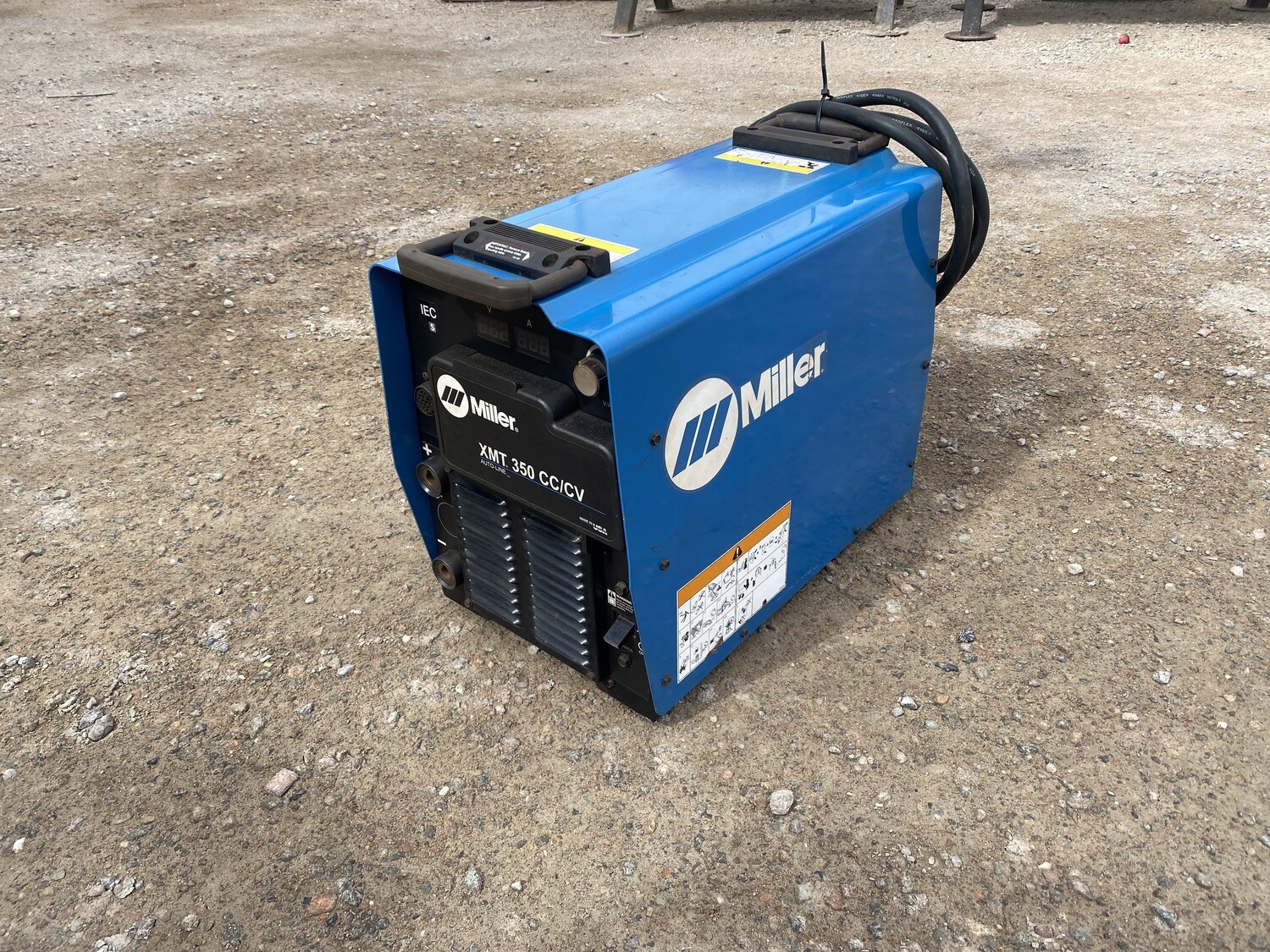 MILLER XMT 350 CC/CV SOLO - USED
