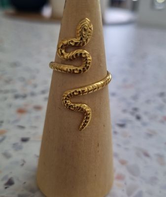 Snake ring