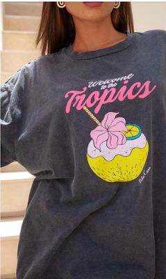 Tropics tee Vintage black