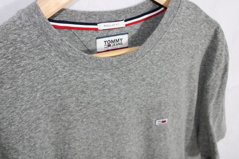​Tommy Hilfiger Grey Tee