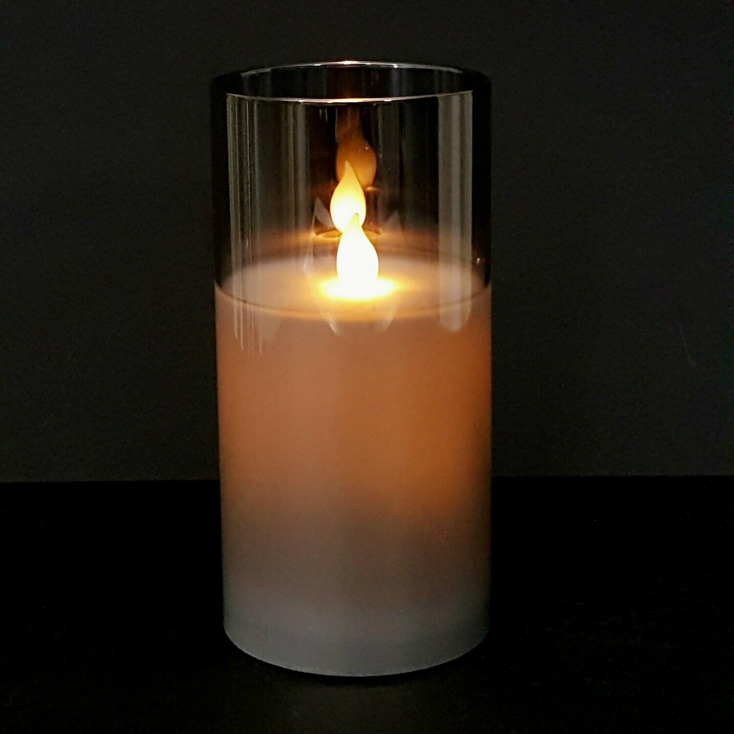 063028 - CANDELA A LED IN CERA CON VETRO "FUME GRIGIO"  IRIDESCENTE