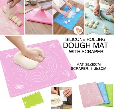 Dough Mat With Zigzag Scraper