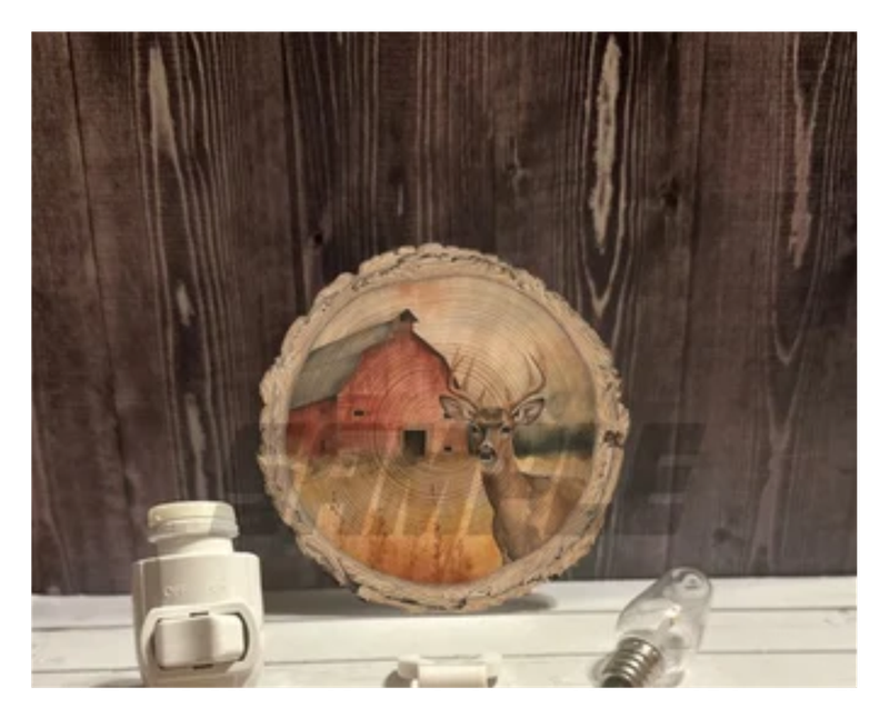 Wood/round shapes night light