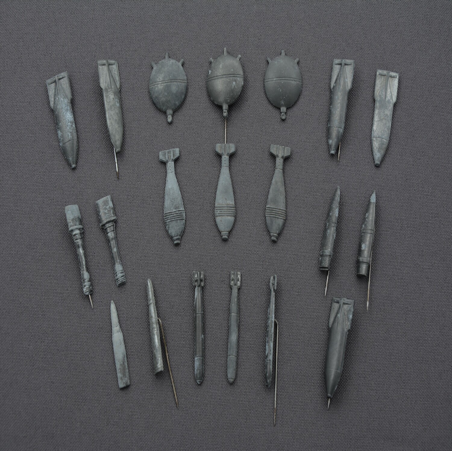 WHW Bomb Tinnies Lot, Geschosse und Munition Set.