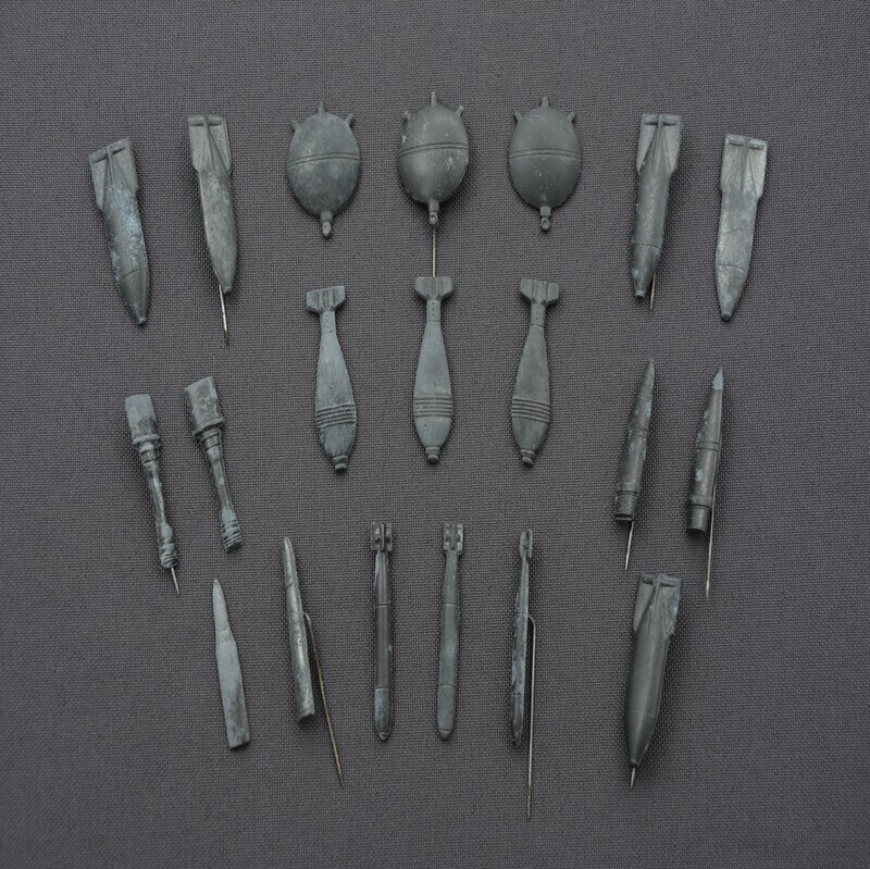 WHW Bomb Tinnies Lot, Geschosse und Munition Set.