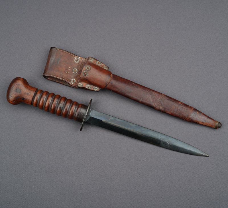 Dutch Stormdolk M1917, Number Matching, 1st Pattern