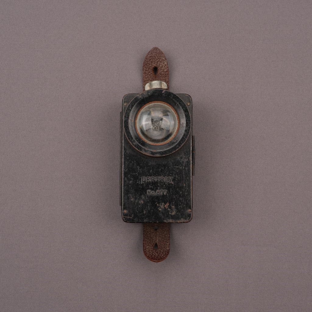 German Signal Flashlight Pertrix No. 677