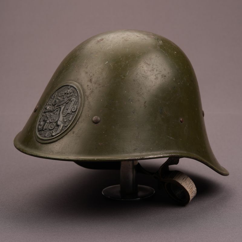 Dutch M38 Helmet