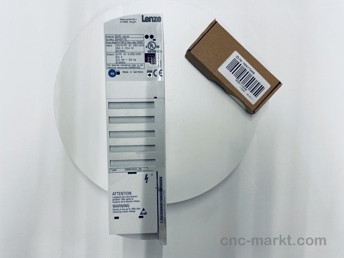 Frequenzumrichter E82EV222-2B Lenze