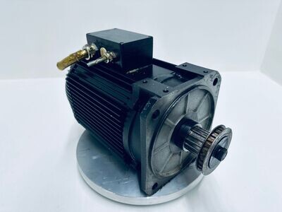 Traub AMK Motor Servo DV10-23-4M 24,5NM 2000U