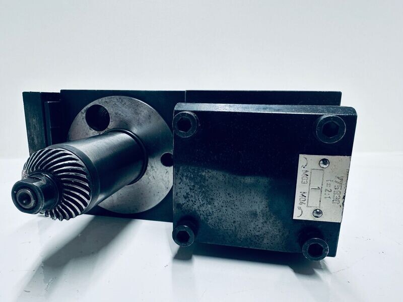 Werkzeughalter 775930 angetrieben VDI30 Traub TNC42/65