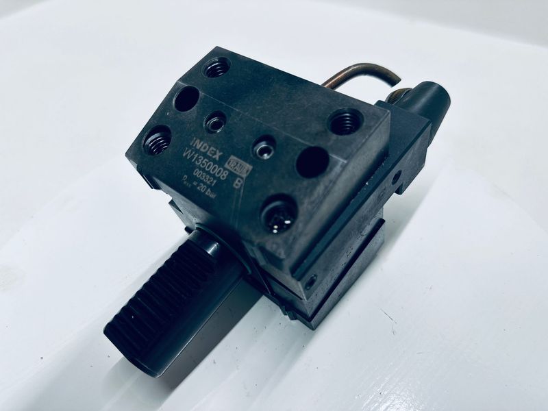 Traub TNX65/42 TNX Index Werkzeughalter Drehhalter VDI30 Vierkant 25x25 10446357