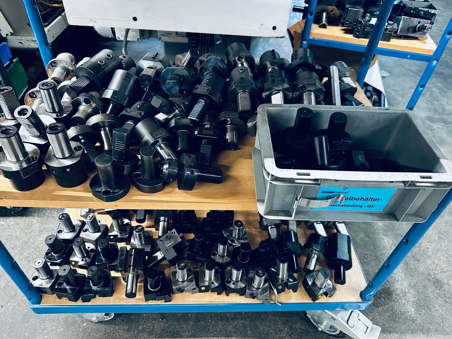 Werkzeughalter WZ Traub TNA 300 angetrieben starr