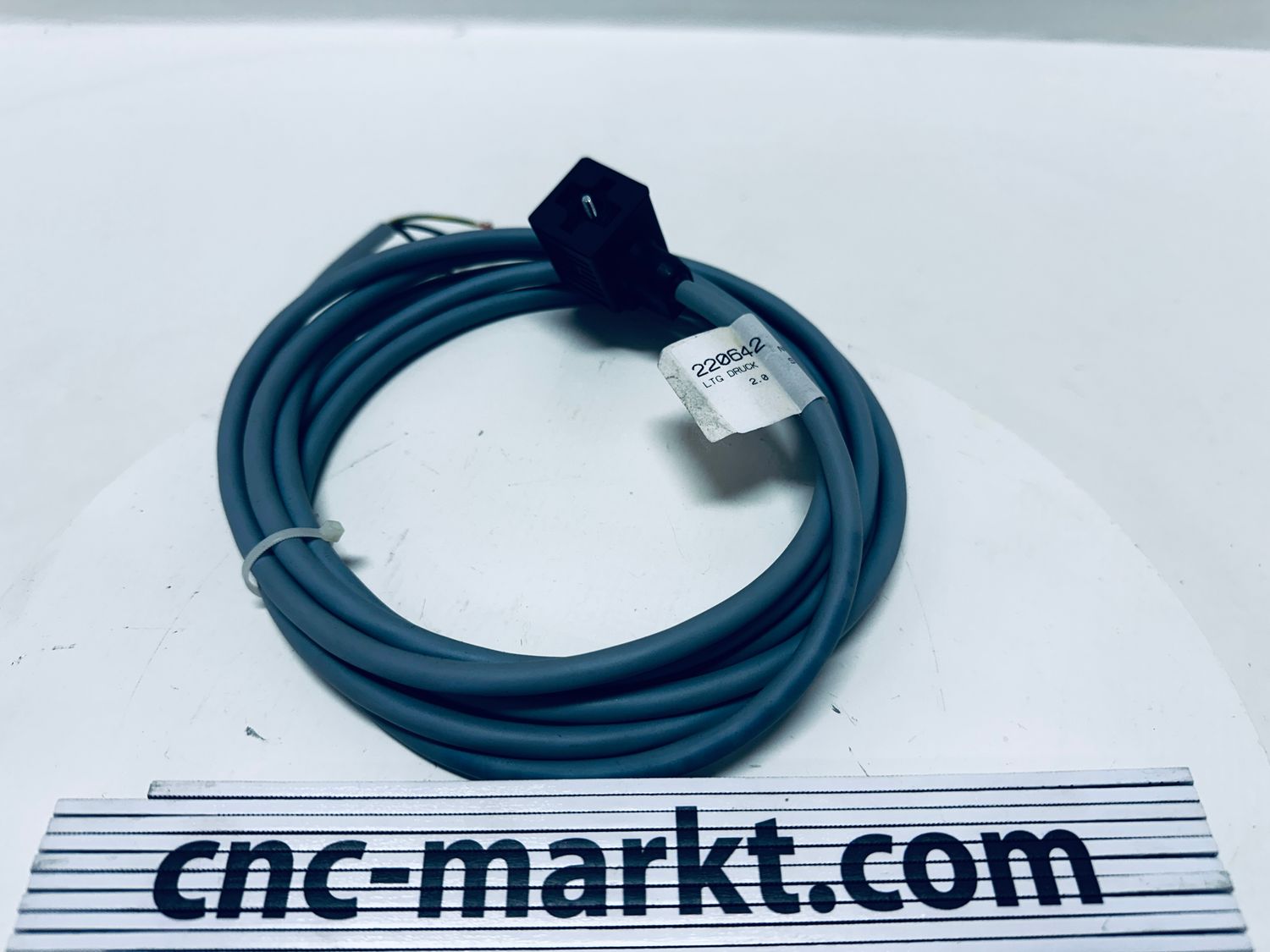 Leitung Ltg 18mm 180 Grad Druck Traub  256137 220642 10269449