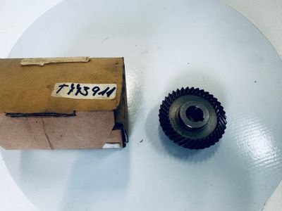 Traub TNS30/42 TNS30 /42 Zahnrad Tellerad Z38