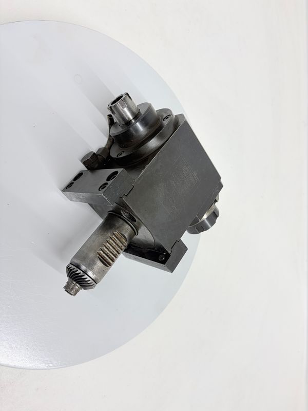 Traub Index Werkzeughalter  angetrieben VDI30  942200 TNC42 TNC65