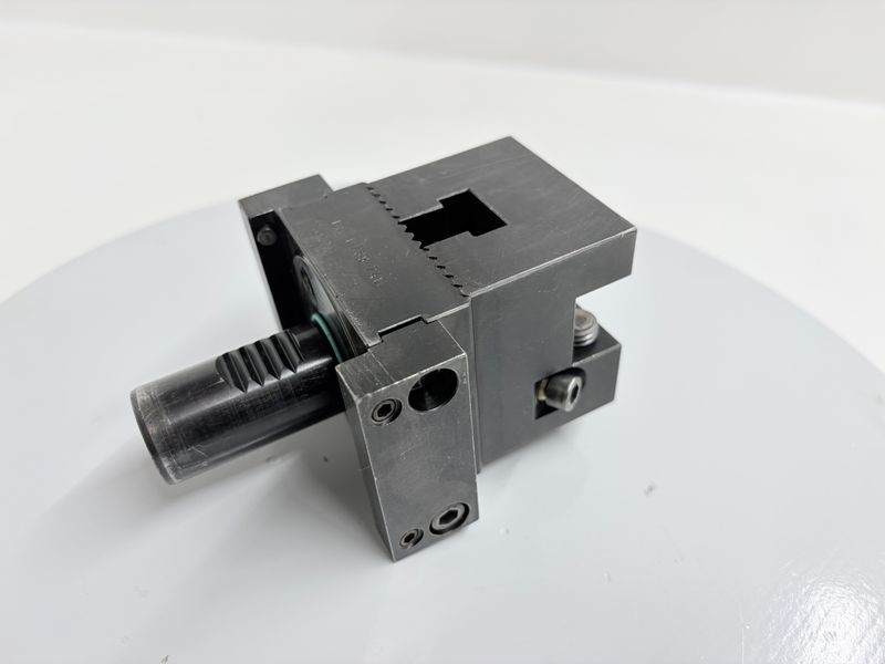 Traub  axial 16x16 Werkzeughalter VDI25 TNC30 TNS26 TNC42 TNC65  739740 10750359