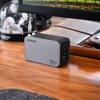 Nexode GaNPro 100W Fast Charger