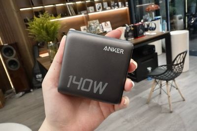 Anker ZOLO 140W GaN 4 Port Charger