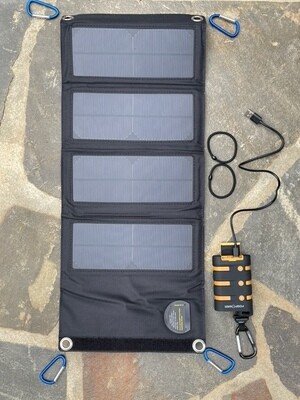 USB Solar Charger Powerhouse