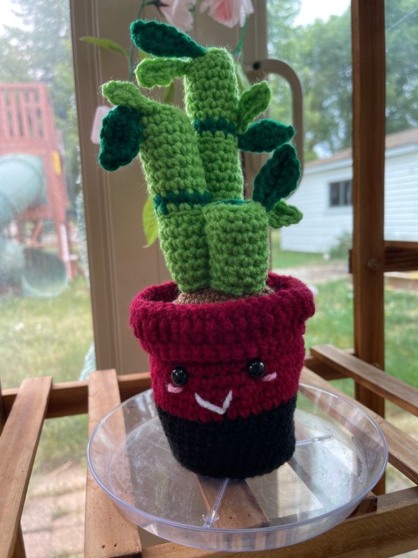 Crochet bamboo plant