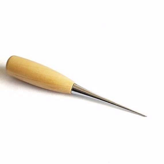 Tapered Awl, Light Wood Handle