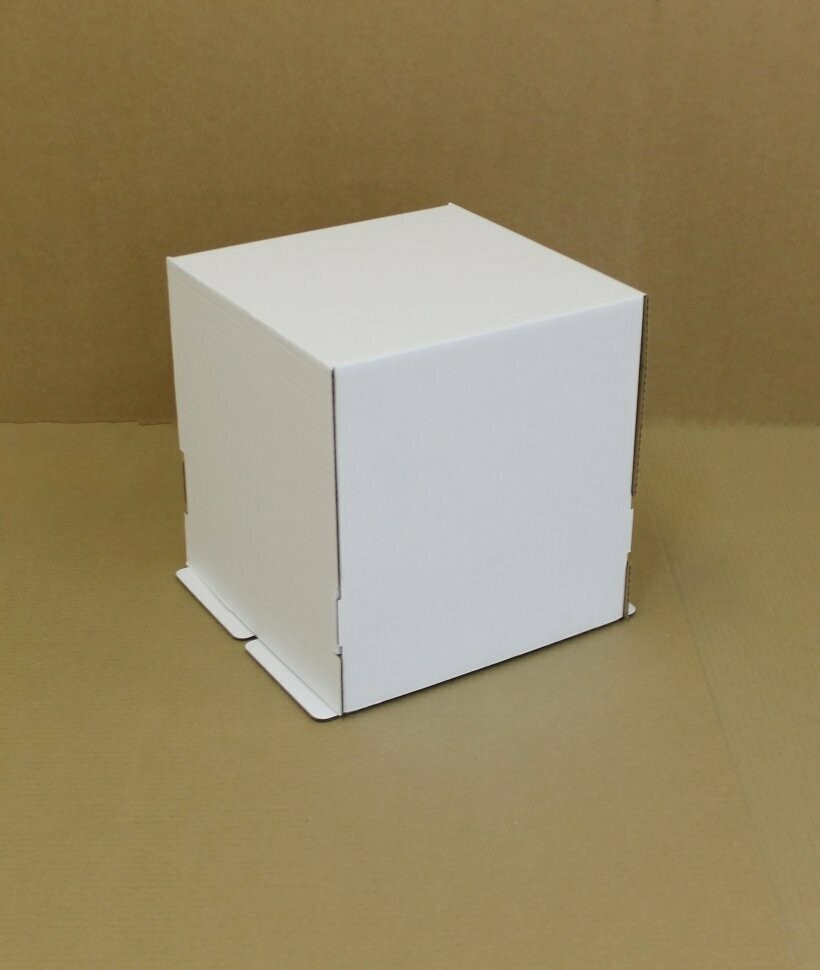 Коробка для торта БЕЗ ОКНА 22х22х25см