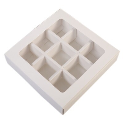  Коробка с обечайкой с окном "под 9 конфет", белый