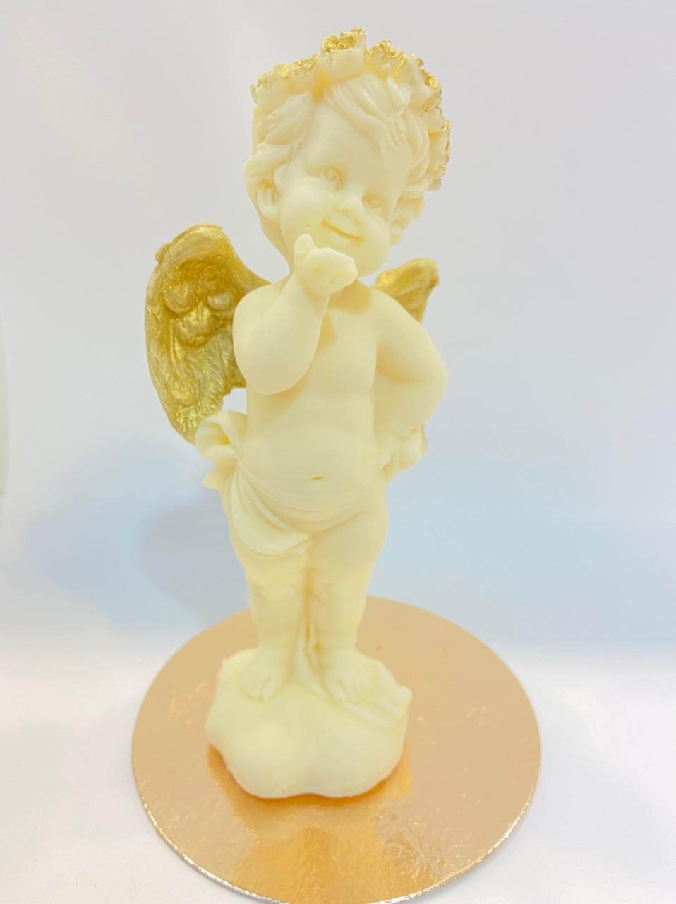 Ангел из шоколад. глазури, золото 12х6см 80г