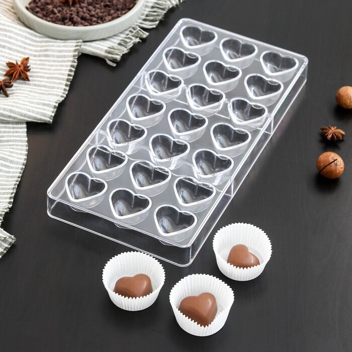 Форма для шоколада и конфет «Сердца», ячейка 2×3 см, 21 ячейка