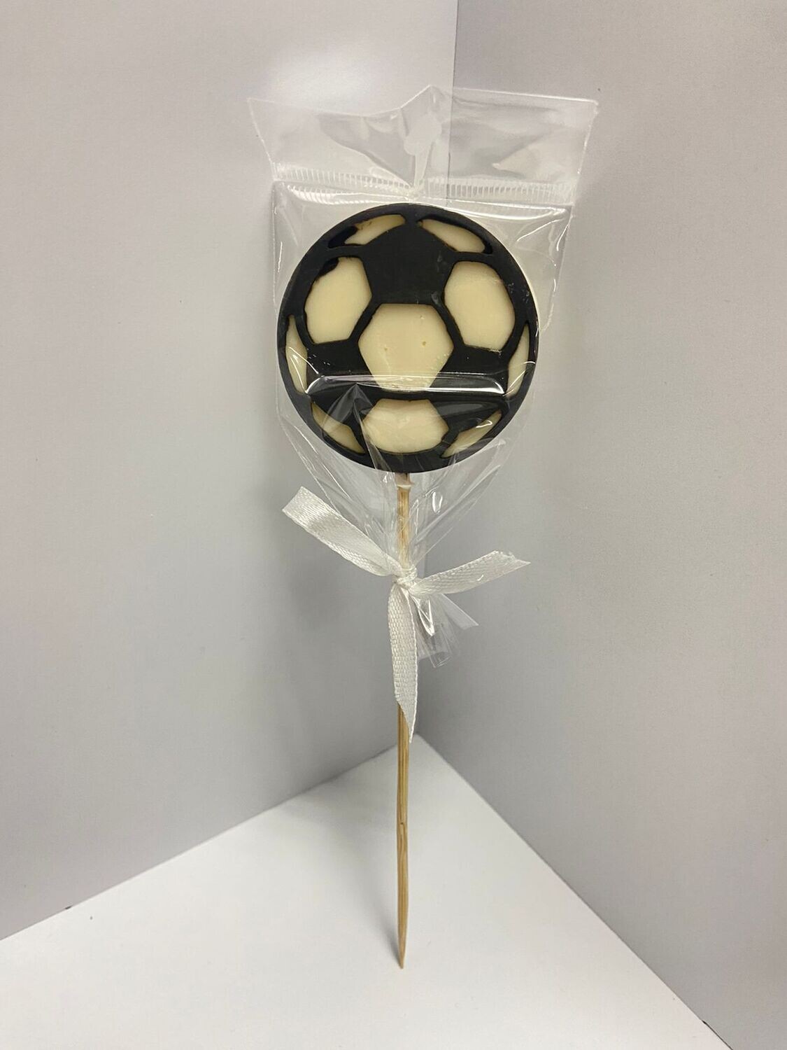 Фигурка "мячик" из шоколадной глазури, диаметр 5,5см