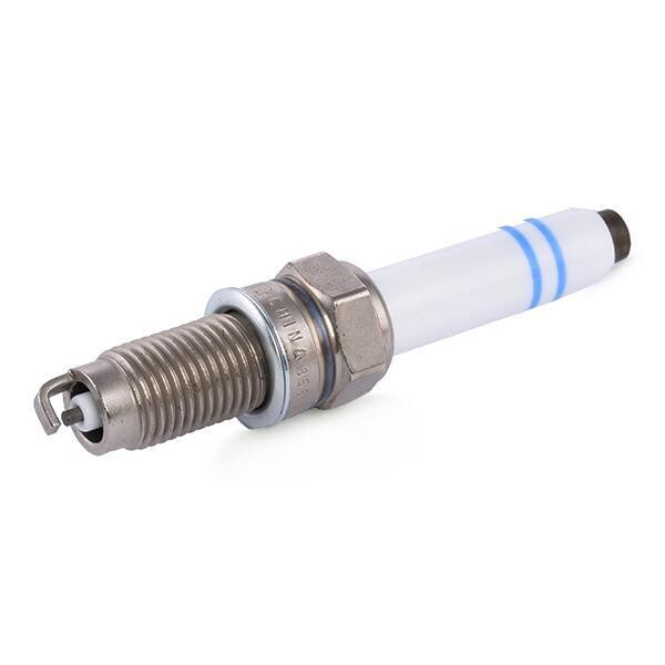 BOSCH Y7LER02 Spark Plug