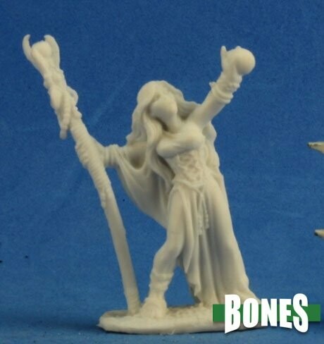 SARAH THE SEERESS - Bones - Reaper Miniatures