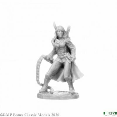 Amrielle, Female Ranger - Bones - Reaper Miniatures