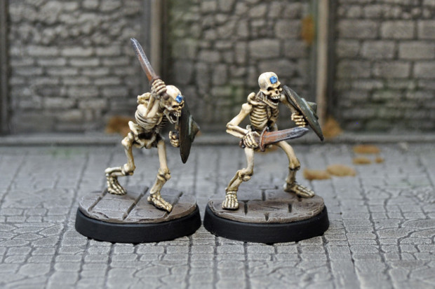 UD1c – Sapphire Skeletons (2) - Otherworld Miniatures