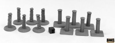 Bollards (12) Poller - Bones - Reaper Miniatures