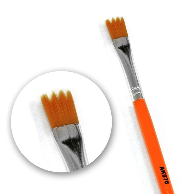 Weathering Brush Saw Shape Witterungspinsel - AK Interactive
