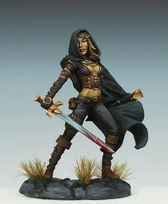 Female Assassin - Dark Sword Miniatures
