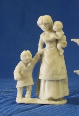 Townsfolk: Mom & Kids- Bones - Reaper Miniatures