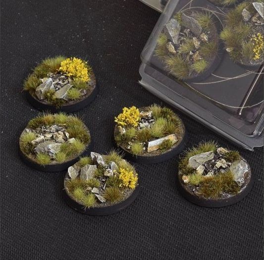 Round Highland Bases 40mm (x5) - Gamers Grass