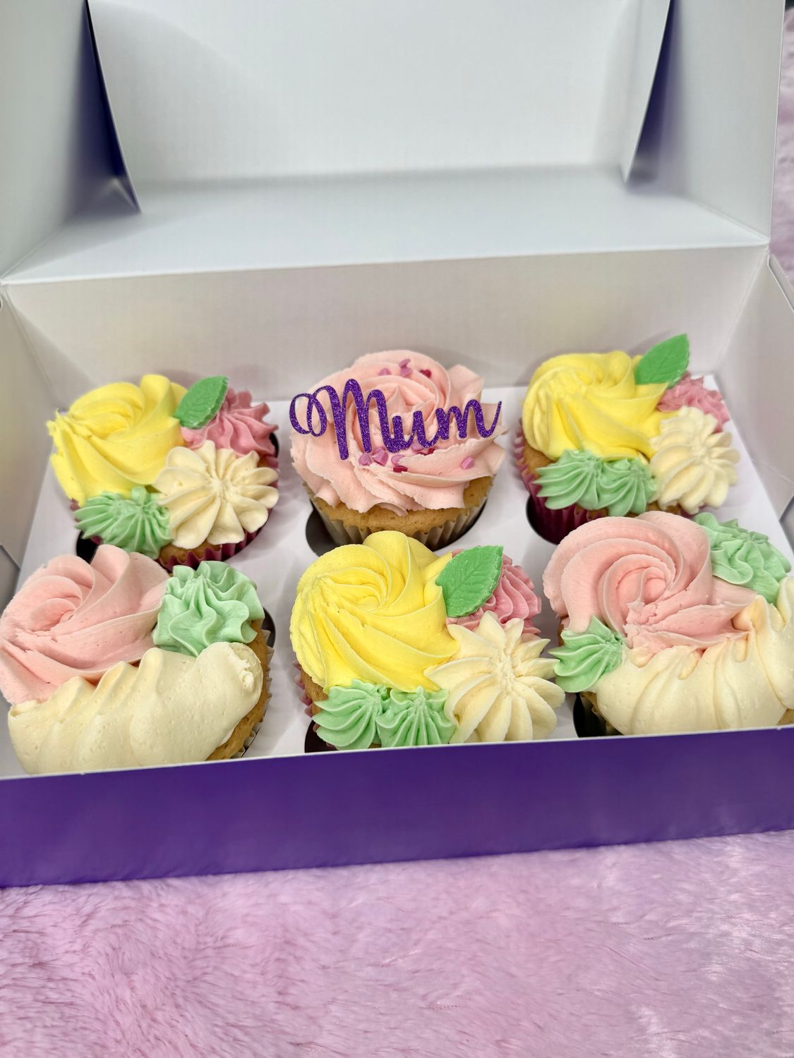 6 Mother’s Day Cupcakes