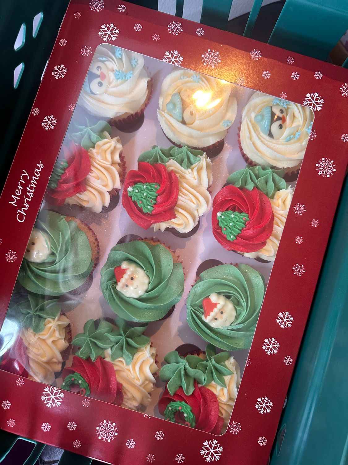 Christmas cupcakes